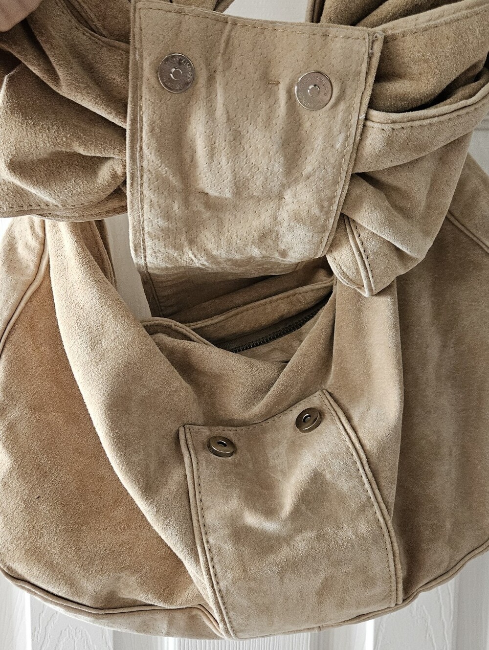 LizDen Vintage Suede Bow Hobo Shoulder Bag, EC - Picture 3 of 13